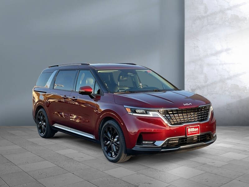 2023 Kia Carnival SX