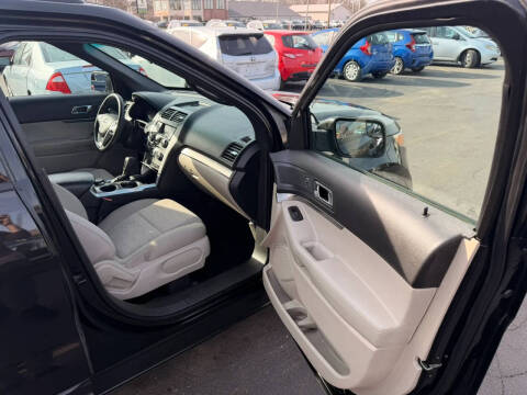 2014 Ford Explorer