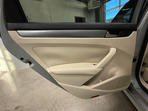 2013 Volkswagen Passat