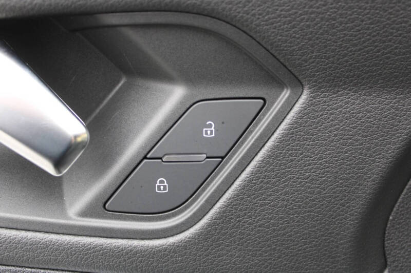 2022 Audi Q3 quattro S line Premium 45 TFSI