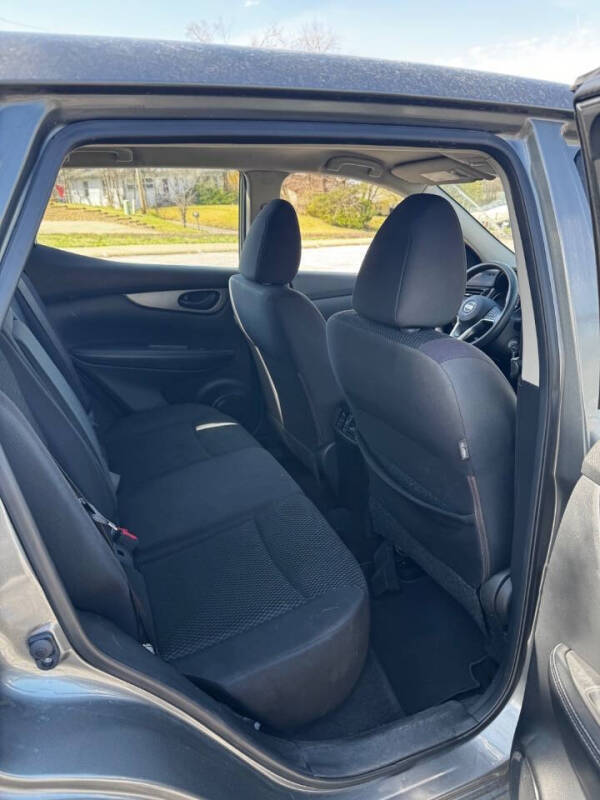 2017 Nissan Rogue Sport SL