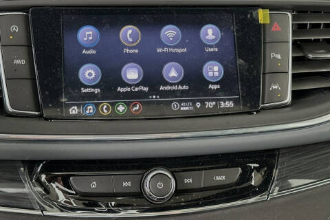 2024 Buick Enclave Essence