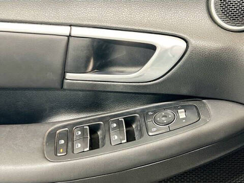 2022 Hyundai Sonata Hybrid Blue