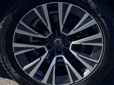 2018 Volvo XC90 T6 Momentum