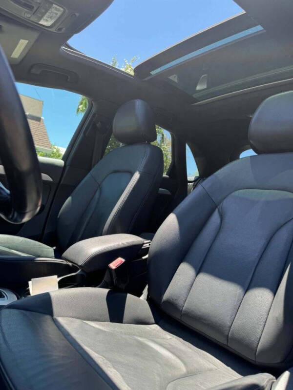 2015 Audi Q3 2.0T Premium Plus