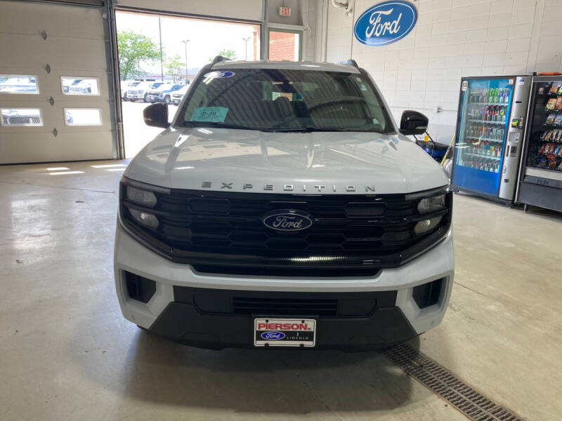 2026 Ford Expedition MAX Active