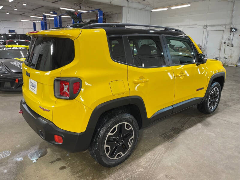 Used 2016 Jeep Renegade Trailhawk with VIN ZACCJBCT4GPD37433 for sale in Sioux Falls, SD