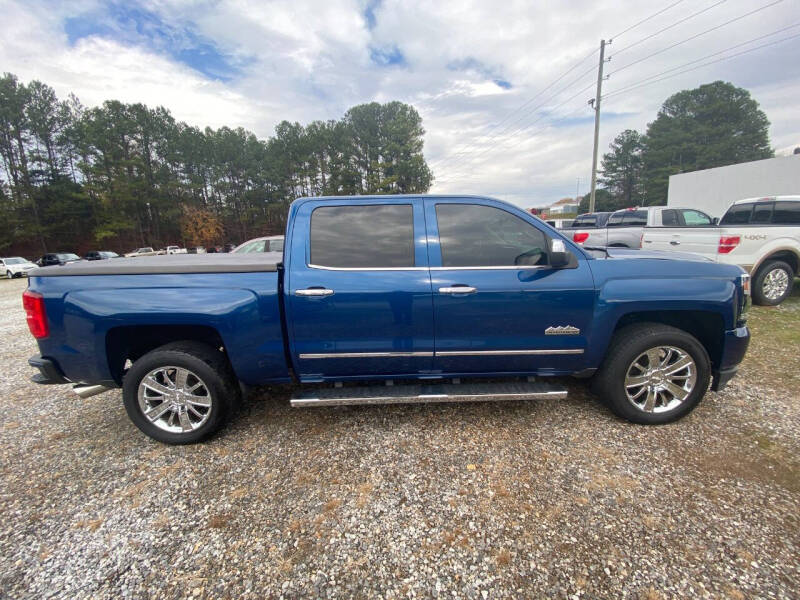 Chevrolet Silverado 1500's photo