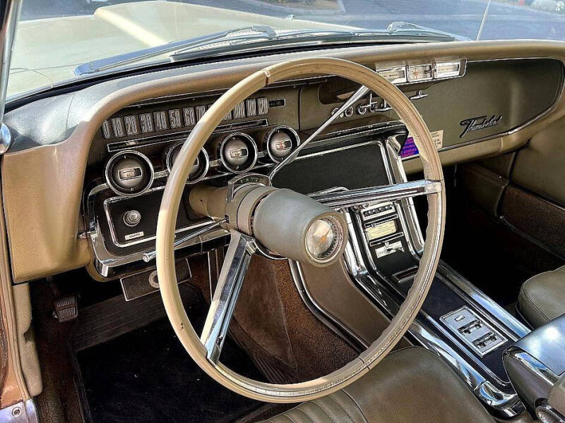 1965 Ford Thunderbird