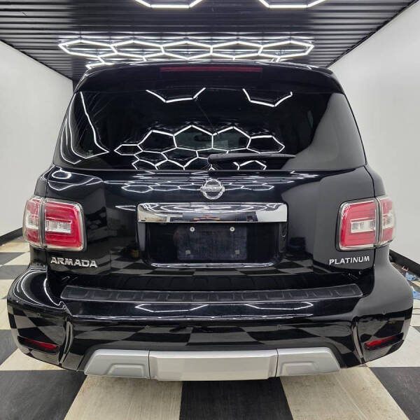 2017 Nissan Armada Platinum