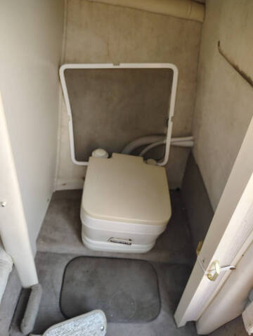 2002 Sea Ray 225