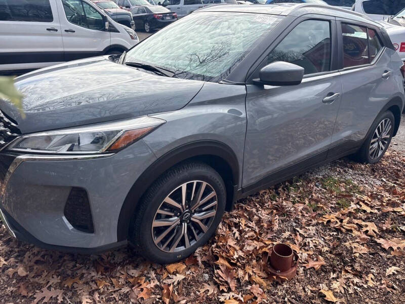 2023 Nissan Kicks SV