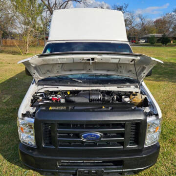 2011 Ford E-Series E-250