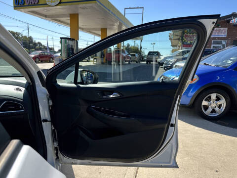 2017 Chevrolet Cruze LS Auto