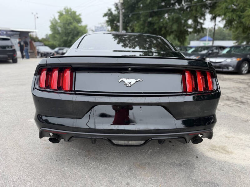 2017 Ford Mustang EcoBoost Premium