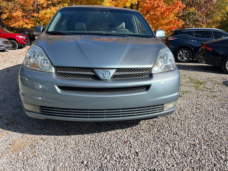 Used 2004 Toyota Sienna XLE with VIN 5TDZA22C24S170466 for sale in Warrensville Heights, OH