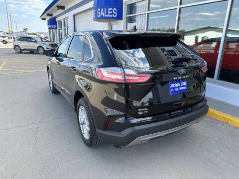 2022 Ford Edge SEL