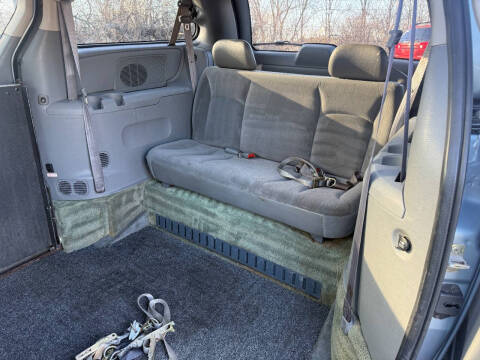 2005 Dodge Grand Caravan SE