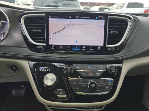 2024 Chrysler Pacifica Plug-In Hybrid