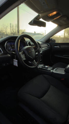 2019 Chrysler 300 Touring