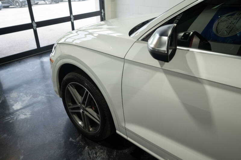 2019 Audi SQ5 3.0T quattro Premium Plus