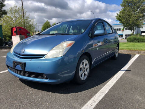 2005 Toyota Prius for sale at AFFORD-IT AUTO SALES LLC in Tacoma WA