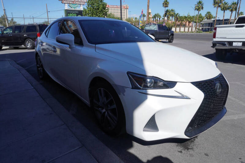 2019 Lexus IS 300