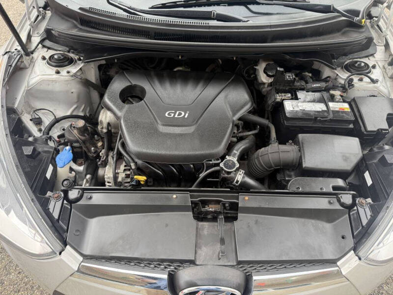 2017 Hyundai Veloster