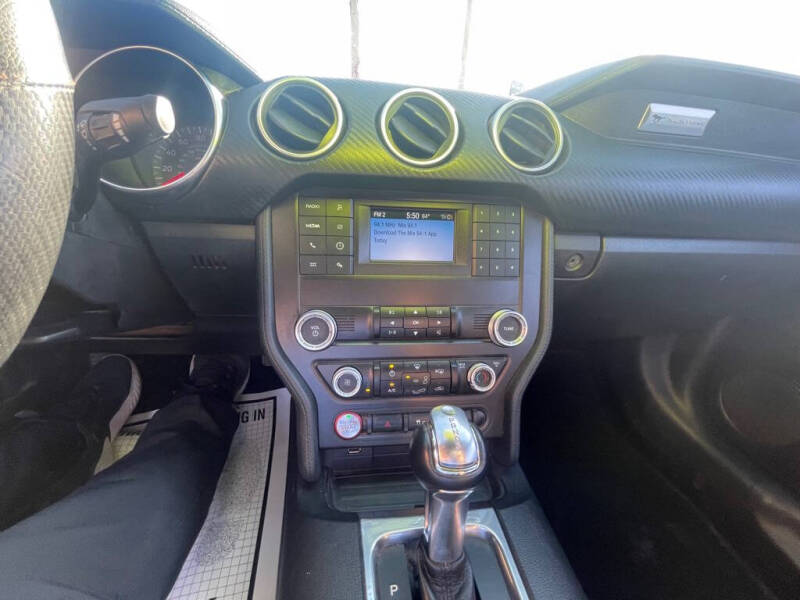 2019 Ford Mustang EcoBoost