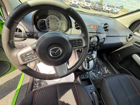 2012 Mazda MAZDA2 Touring