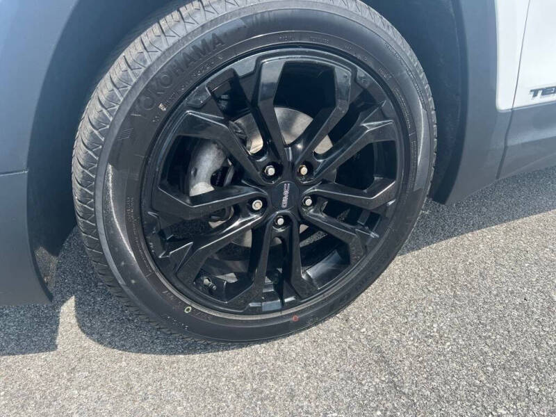 2021 GMC Terrain SLE