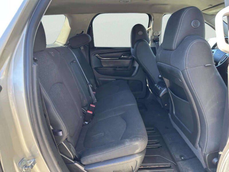 2013 GMC Acadia SLE-1