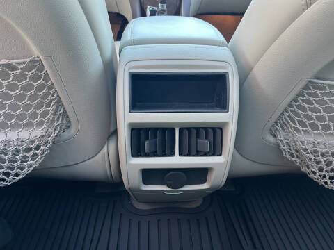 2011 Cadillac SRX Luxury Collection