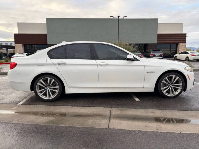 2016 BMW 5 Series 528i