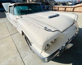 1960 Ford Thunderbird