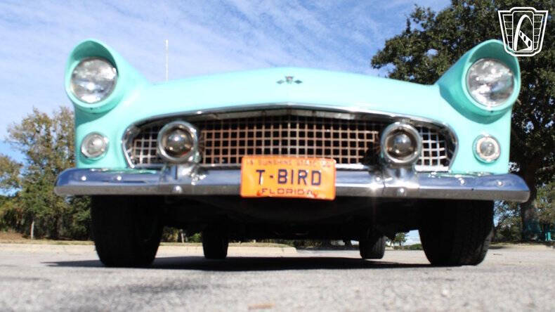 1955 Ford Thunderbird