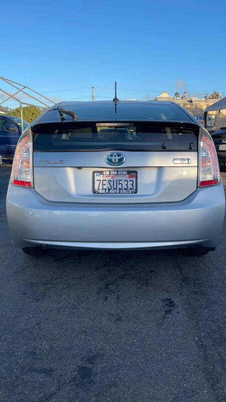 2014 Toyota Prius Plug-in Hybrid