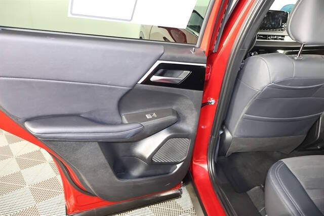 2023 Mitsubishi Outlander SE