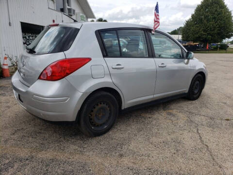 2012 Nissan Versa 1.8 S
