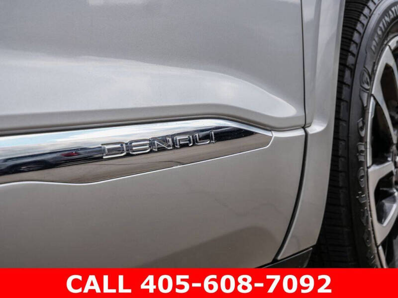 2020 GMC Acadia Denali