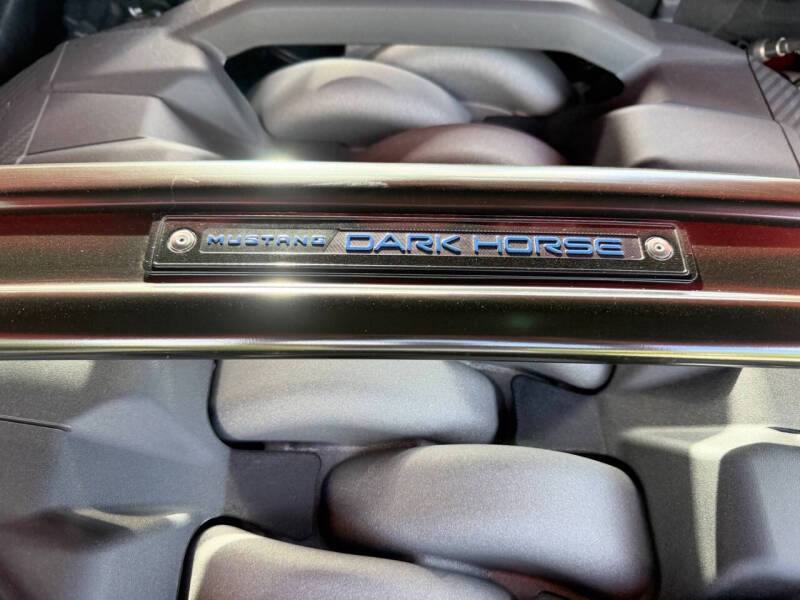 2024 Ford Mustang Dark Horse