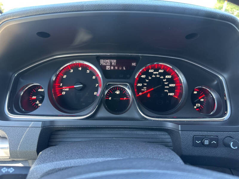 2016 GMC Acadia Denali
