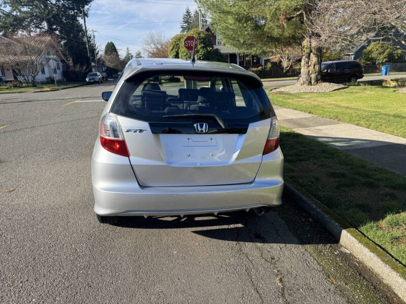 2011 Honda Fit Sport