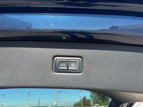 2025 Audi Q7 quattro Premium 45 TFSI