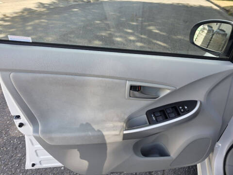 2015 Toyota Prius Three