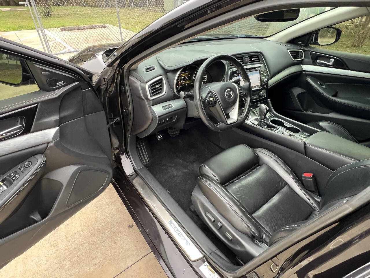 Used Car 2017 Nissan Maxima  3.5 Sl 4dr Sedan For Sale Under $10,000 In Austin, Texas