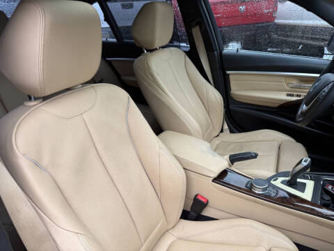 2017 BMW 3 Series 330e iPerformance