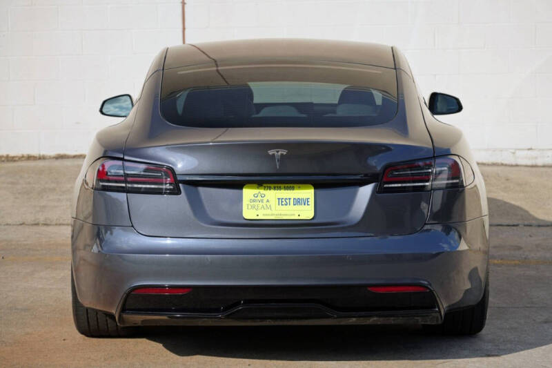 2022 Tesla Model S