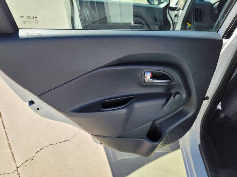 2012 Kia Rio 5-Door LX