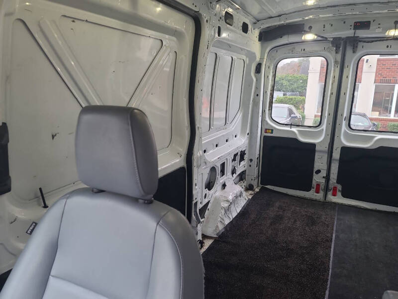 2017 Ford Transit 150